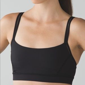 NWOT Lululemon Straight Up Sports Bra Black